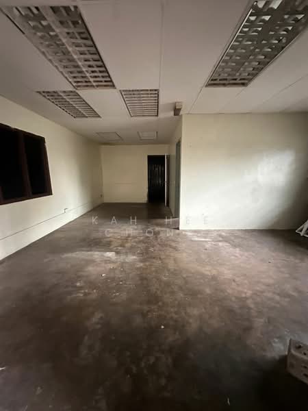 Detached Factory for Rent in Balakong (Selangor) - Kah Hee Chong - Interior - PropertyGuru.com.my