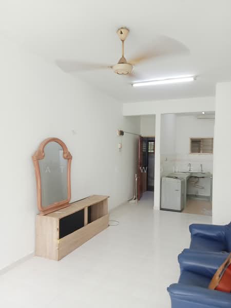 Flat for Rent at Sri Begonia - Patrick Wong - Living Room - PropertyGuru.com.my