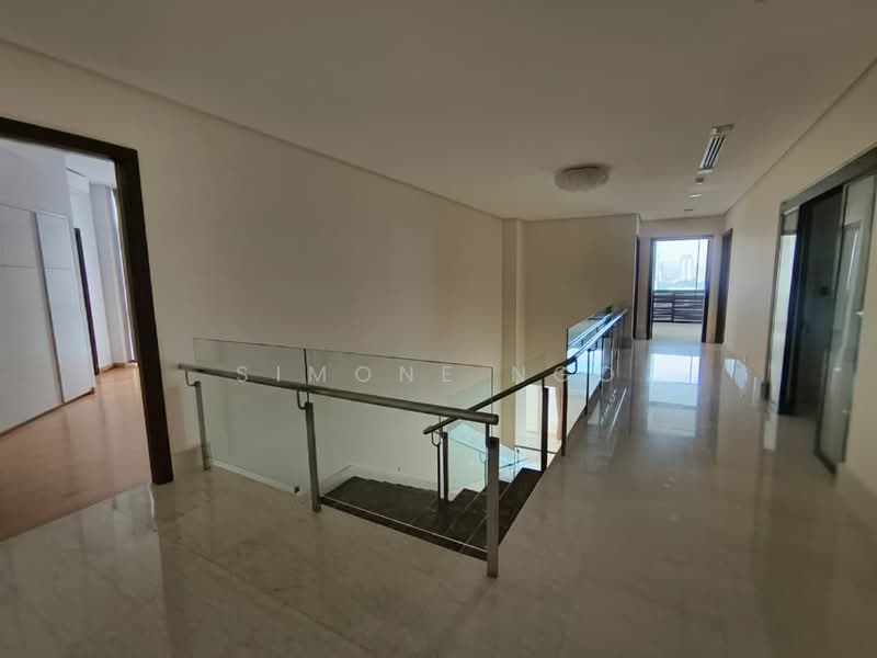 Kondominium untuk Dijual di Gallery @ U-Thant - Simone Ngo - Corridor - PropertyGuru.com.my
