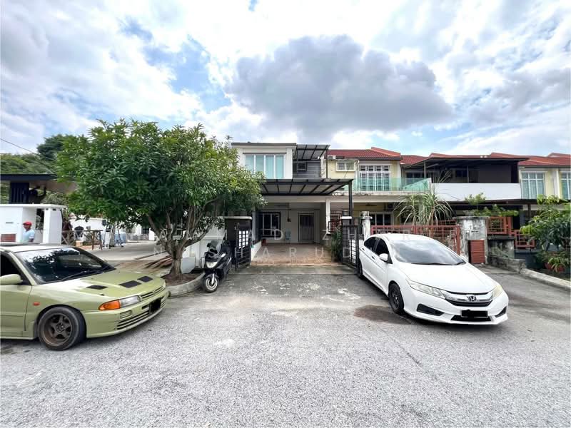 Rumah Teres 2 Tingkat untuk Dijual di Semenyih (Selangor) - Muhammad Zhariff Nasharudin - Exterior - PropertyGuru.com.my