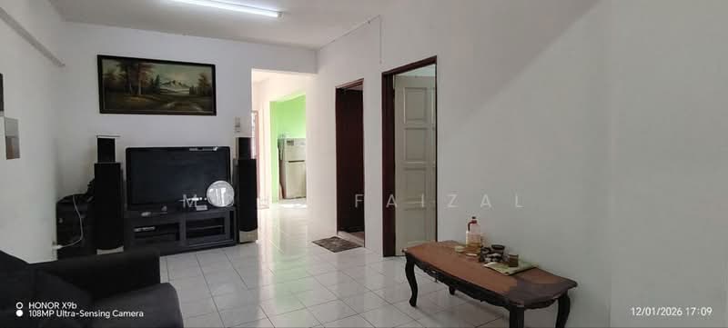 Flat for Sale at Taman Tun Teja - Mohd Faizal - Living Room - PropertyGuru.com.my