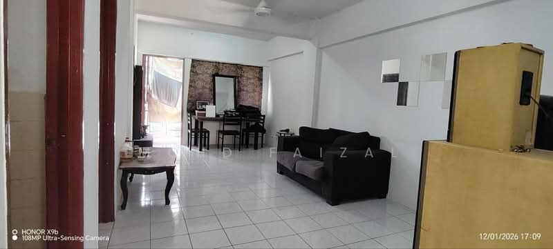 Flat for Sale at Taman Tun Teja - Mohd Faizal - Living Room - PropertyGuru.com.my