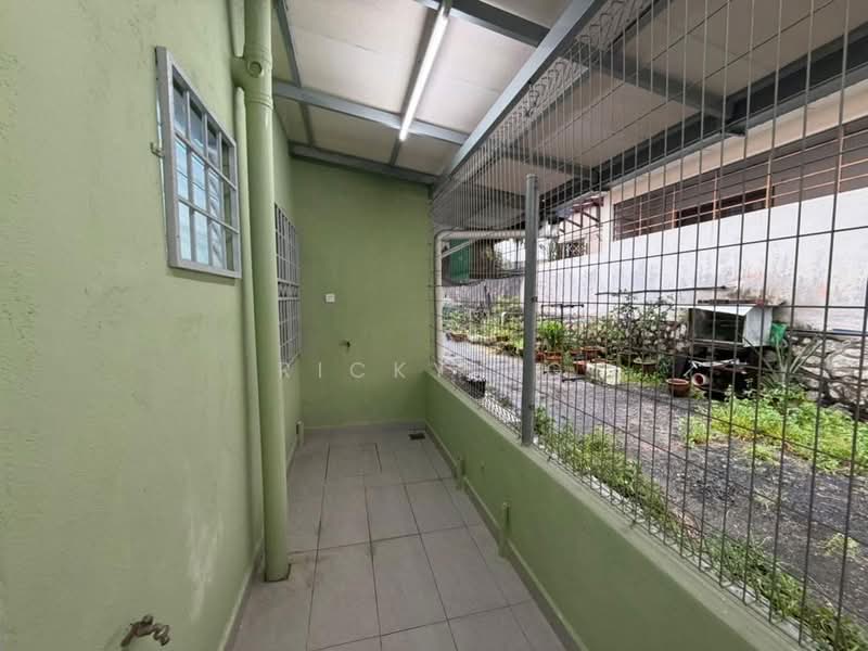 Rumah Teres untuk Dijual di Batu 9 (Cheras) - Ricky Ng - Exterior - PropertyGuru.com.my