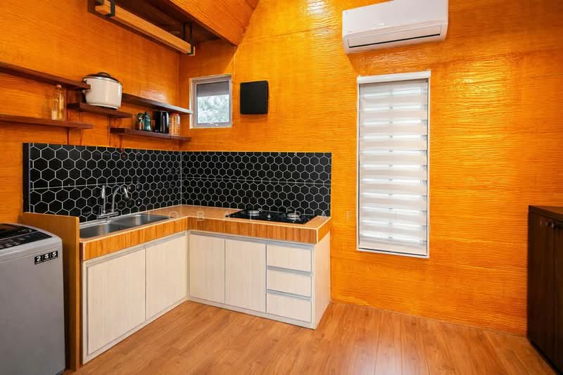 Bungalow for Sale in Bandar Tasik Senangin (Lenggeng) - Iqbal Rafei - Kitchen - PropertyGuru.com.my