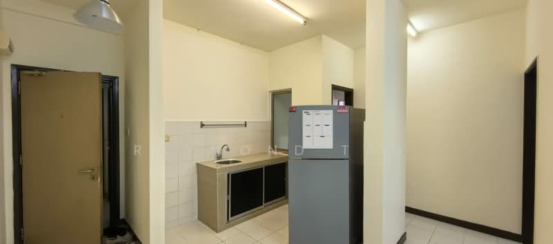 Servis Apartment untuk Disewa di Ritze Perdana 1 - Raymond Tan - Kitchen - PropertyGuru.com.my