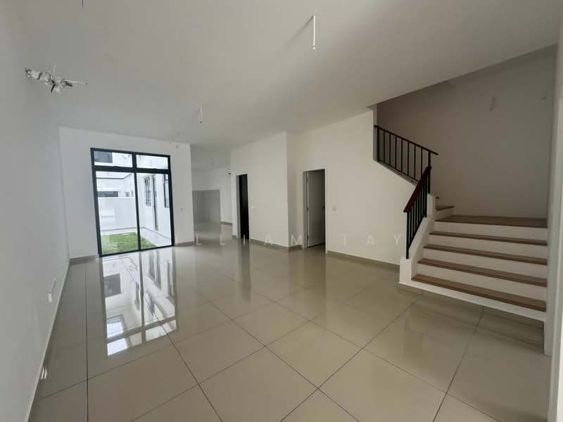 Rumah Teres 2.5 Tingkat untuk Dijual di Eco Botanic (Iskandar Puteri (Nusajaya)) - William Tay - Living Room - PropertyGuru.com.my