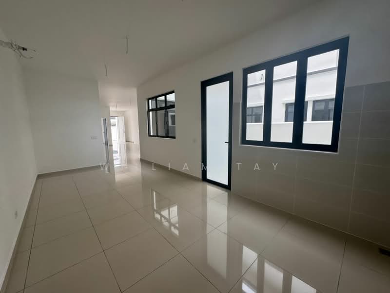 Rumah Teres 2.5 Tingkat untuk Dijual di Eco Botanic (Iskandar Puteri (Nusajaya)) - William Tay - Living Room - PropertyGuru.com.my