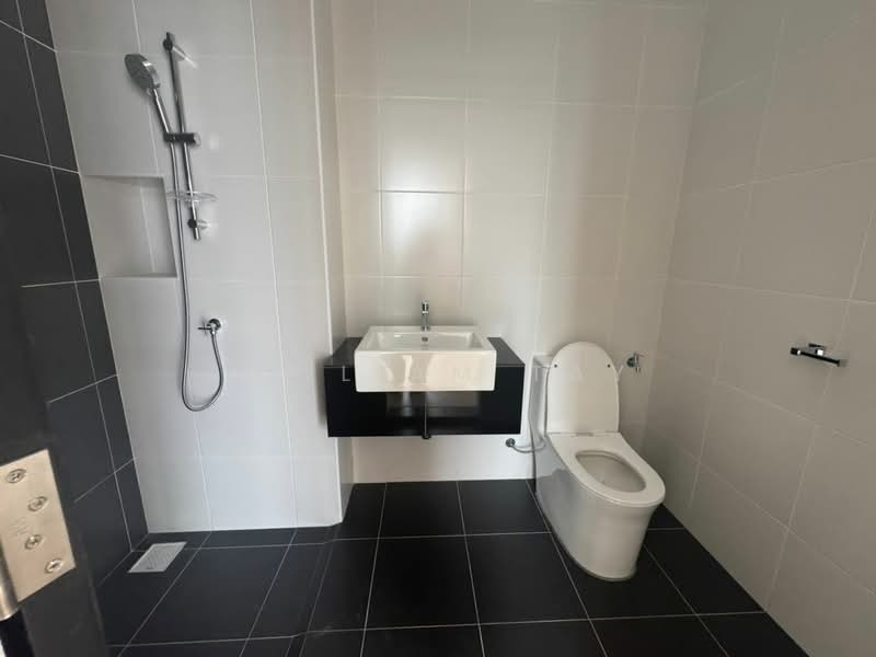 Rumah Teres 2.5 Tingkat untuk Dijual di Eco Botanic (Iskandar Puteri (Nusajaya)) - William Tay - Bathroom - PropertyGuru.com.my