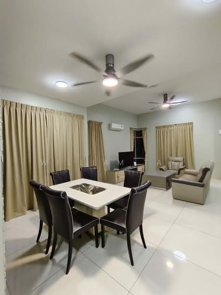 Rumah Kluster untuk Dijual di Taman Nusa Bestari (Iskandar Puteri (Nusajaya)) - William Tay - Living Room - PropertyGuru.com.my