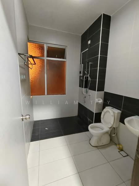 Rumah Kluster untuk Dijual di Taman Nusa Bestari (Iskandar Puteri (Nusajaya)) - William Tay - Bathroom - PropertyGuru.com.my