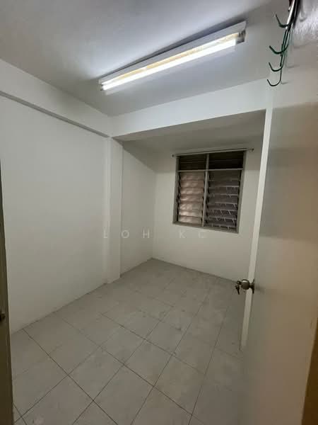 Pangsapuri untuk Dijual di Perdana Villa - Loh KC - Interior - PropertyGuru.com.my