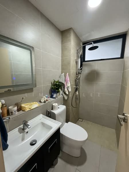 Service Residence for Sale at Setia City Residences - Lim Lee Lee - Bathroom - PropertyGuru.com.my