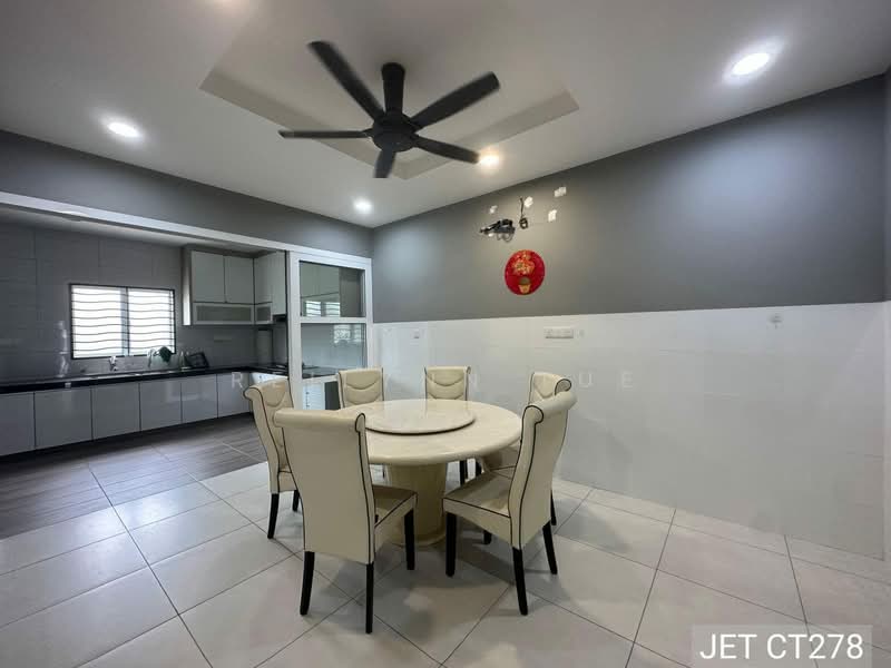 2-storey Terraced House for Rent in Kota Bayuemas (Klang) - Reilynn Tue - Kitchen - PropertyGuru.com.my