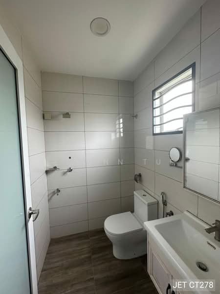 2-storey Terraced House for Rent in Kota Bayuemas (Klang) - Reilynn Tue - Bathroom - PropertyGuru.com.my