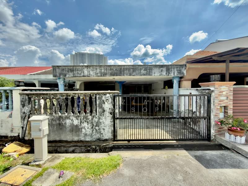 1-storey Terraced House for Sale in Taman Sri Segambut (Segambut) - Mohd Hazlan bin Mohd Sopi - Exterior - PropertyGuru.com.my