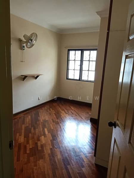 2-storey Terraced House for Sale in Bukit Rahman Putra (Sungai Buloh) - Luis Chew - Interior - PropertyGuru.com.my