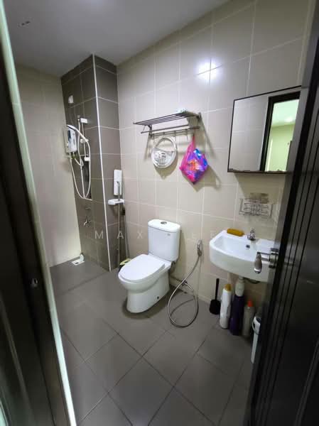 Apartment for Rent at Aliff Avenue (Dwi Alif) - Max Yee - Bathroom - PropertyGuru.com.my