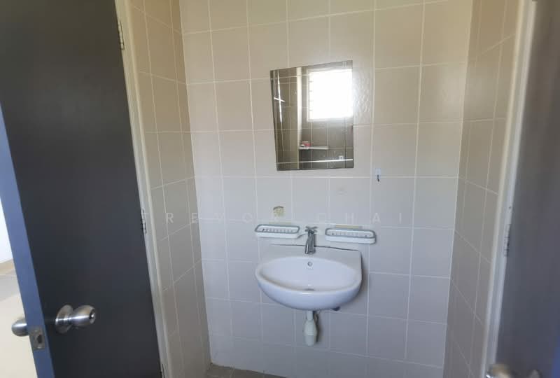 Rumah Teres 2 Tingkat untuk Dijual di Kota Emerald (Rawang) - Trevor Chai - Bathroom - PropertyGuru.com.my