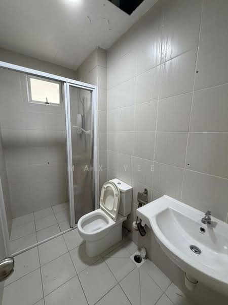 Service Residence for Rent at Meridin Bayvue @ Sierra Perdana - Max Yee - Bathroom - PropertyGuru.com.my