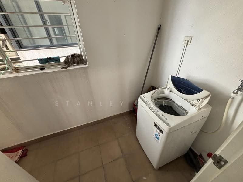 Service Residence for Sale at 8 Kinrara - Stanley Hang - Interior - PropertyGuru.com.my