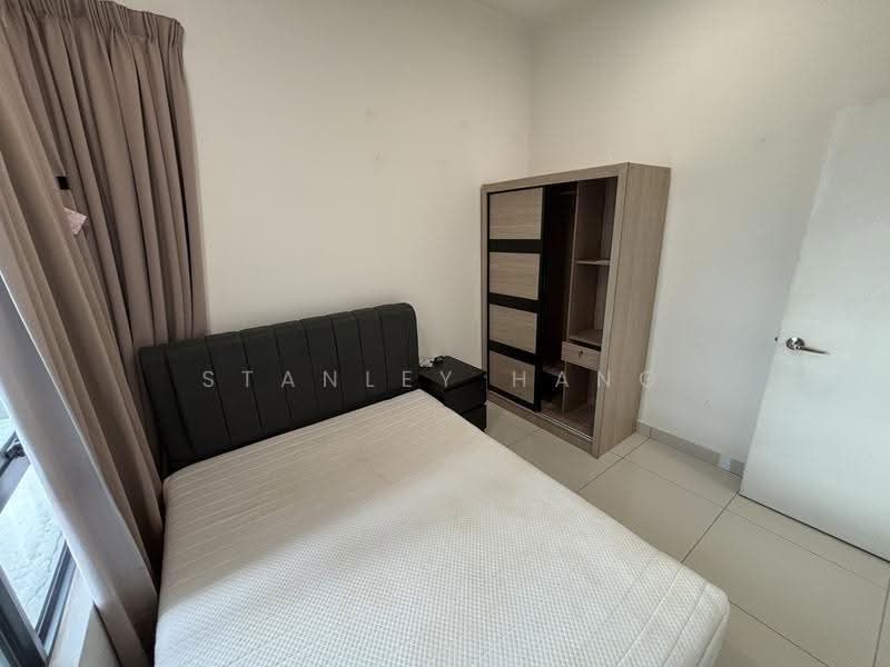 Service Residence for Sale at 8 Kinrara - Stanley Hang - Bedroom - PropertyGuru.com.my