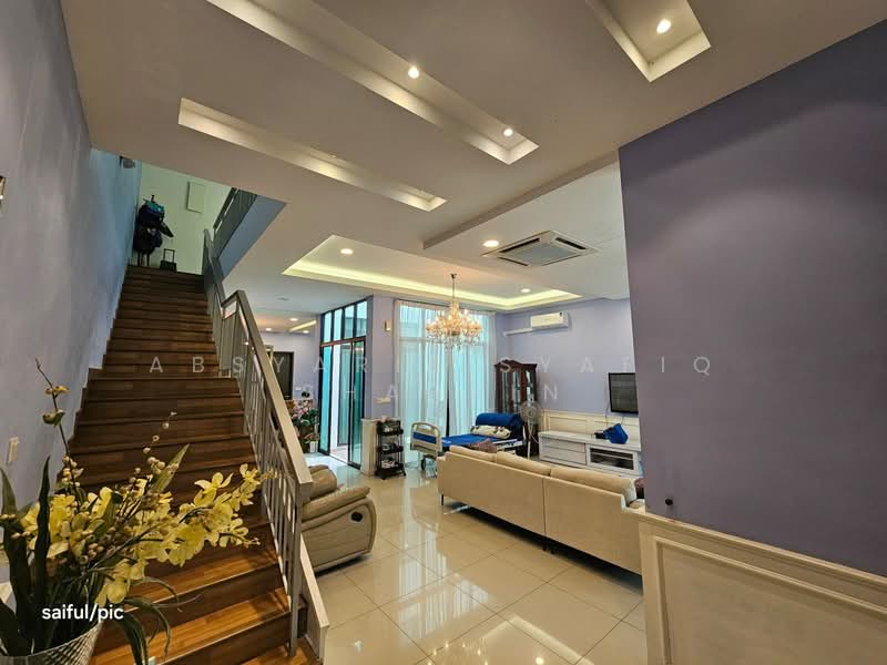 Rumah Teres 2 Tingkat untuk Dijual di Denai Alam (Shah Alam) - Absyarie Syafiq Shahrin - Living Room - PropertyGuru.com.my