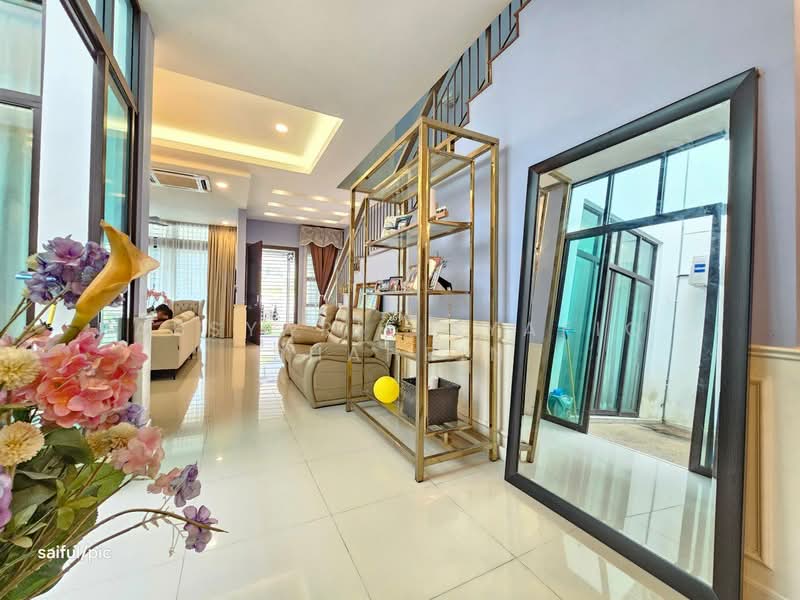 Rumah Teres 2 Tingkat untuk Dijual di Denai Alam (Shah Alam) - Absyarie Syafiq Shahrin - Living Room - PropertyGuru.com.my