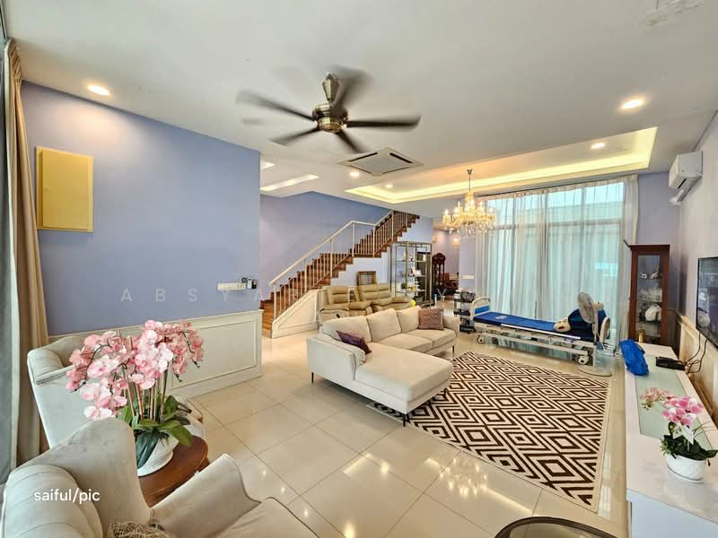 Rumah Teres 2 Tingkat untuk Dijual di Denai Alam (Shah Alam) - Absyarie Syafiq Shahrin - Living Room - PropertyGuru.com.my