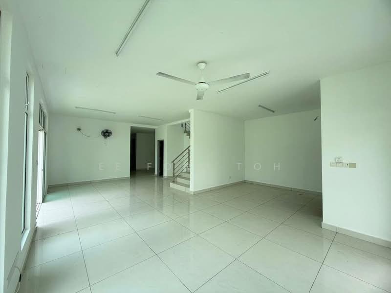 Cluster House for Sale in Skudai (Johor) - Ee Fong Toh - Living Room - PropertyGuru.com.my