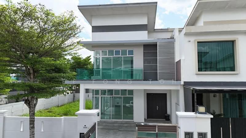 Cluster House for Sale in Skudai (Johor) - Ee Fong Toh - PropertyGuru.com.my