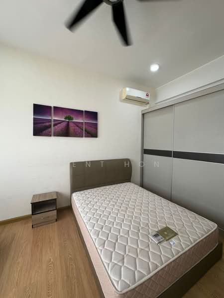 Condominium for Rent at Royal Strand @ Country Garden Danga Bay - Kent Hon - Bedroom - PropertyGuru.com.my