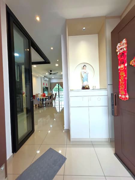 Terraced House for Sale in Semenyih (Selangor) - Shawn Teo - Entrance - PropertyGuru.com.my