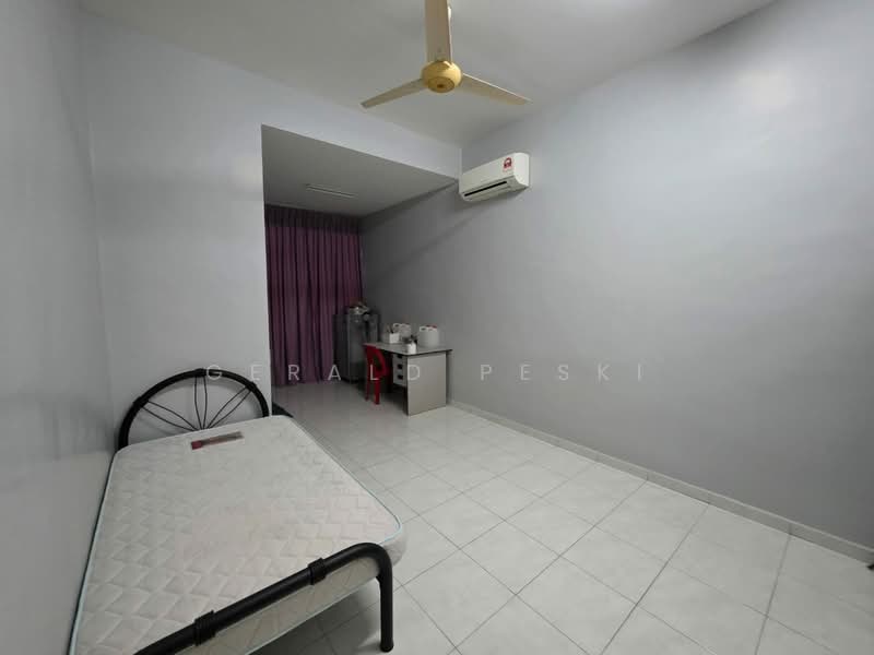 2-storey Terraced House for Sale in Bandar Tasek Mutiara (Simpang Ampat) - Gerald Peski - Bedroom - PropertyGuru.com.my
