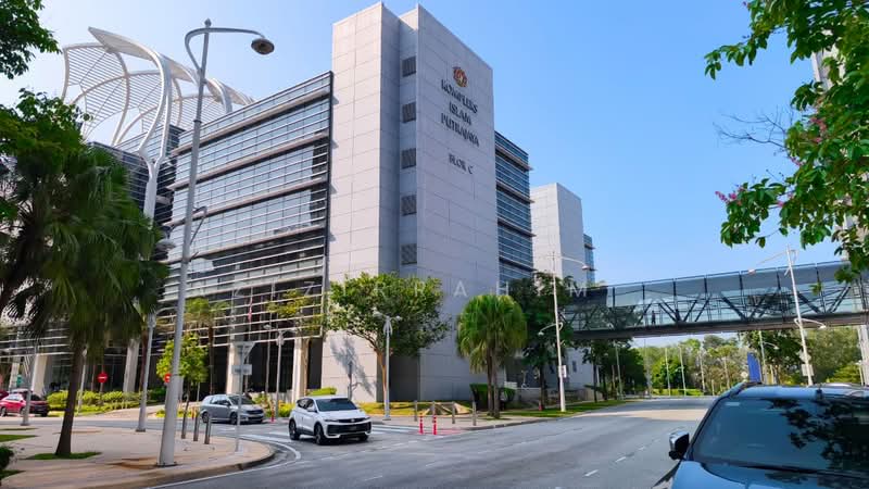 Shop / Office for Rent in Putrajaya (Putrajaya) - Azizirrahim . - Exterior - PropertyGuru.com.my