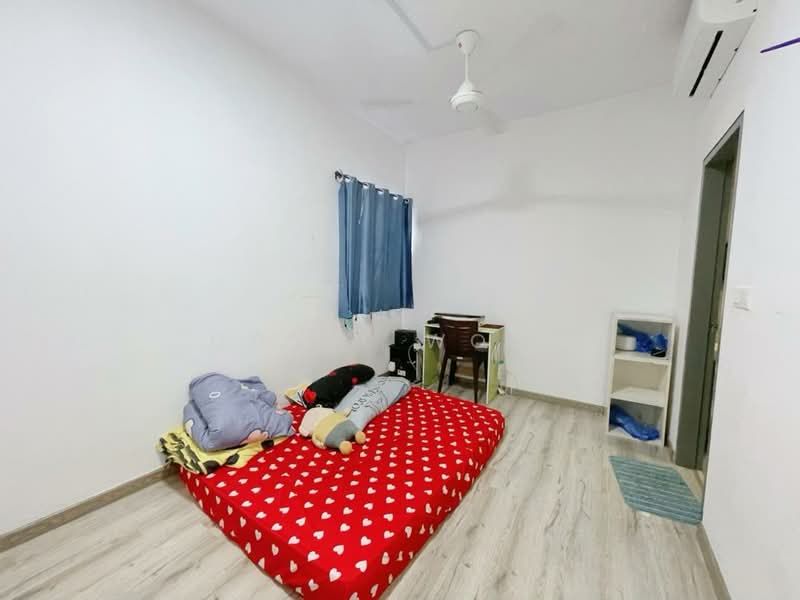 Kondominium untuk Dijual di The Herz - Coyee Wong - Bedroom - PropertyGuru.com.my