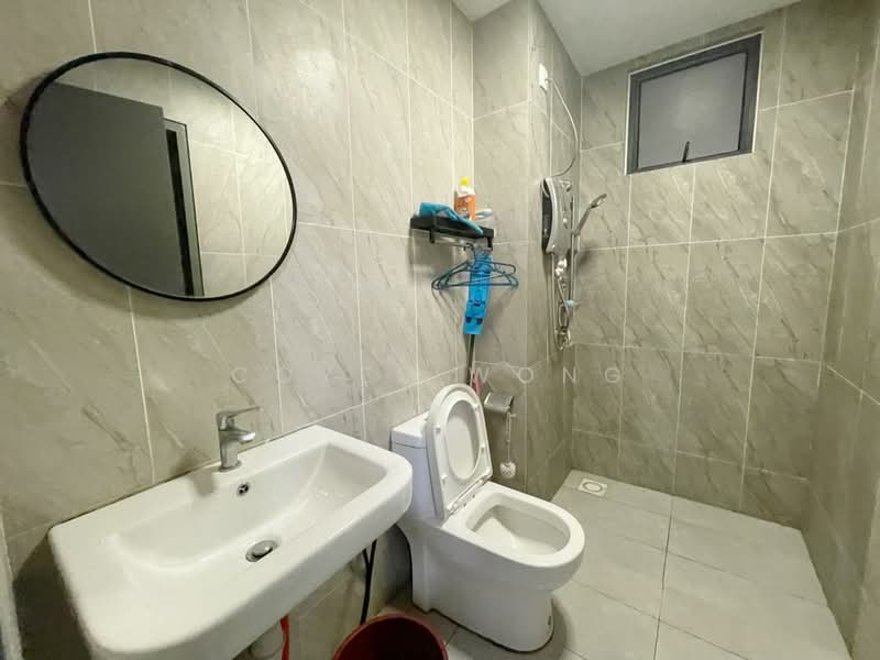 Kondominium untuk Dijual di The Herz - Coyee Wong - Bathroom - PropertyGuru.com.my