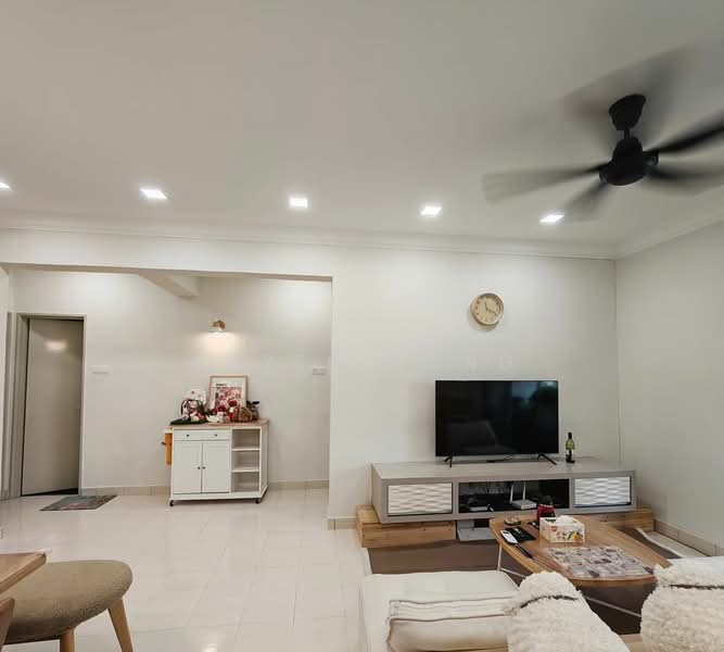 Kondominium untuk Dijual di Paradesa Rustica - Coyee Wong - Living Room - PropertyGuru.com.my