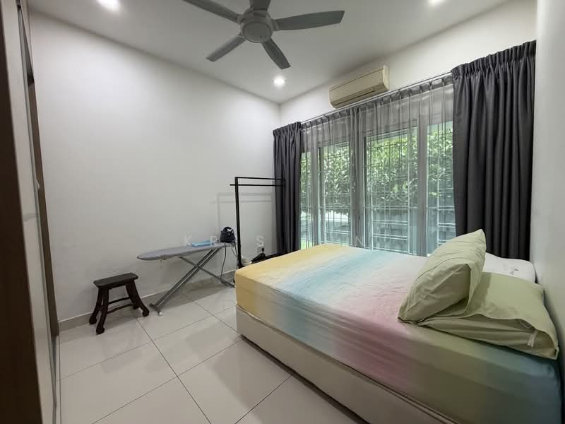 Bungalow for Sale in Jade Hills (Kajang) - Kris Tan - Bedroom - PropertyGuru.com.my
