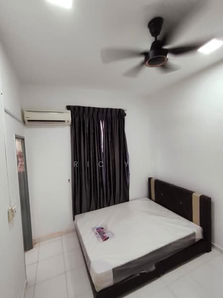 Rumah Teres 2 Tingkat untuk Disewa di Taman Setia Indah (Tebrau) - ERIC YAP - Bedroom - PropertyGuru.com.my