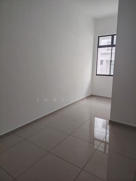 Rumah Teres 2 Tingkat untuk Disewa di Taman Bestari Indah (Ulu Tiram) - June Teo - PropertyGuru.com.my