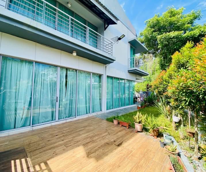 2.5-storey Terraced House for Sale in Sering Ukay (Ampang) - Shaziery Iskandar - Exterior - PropertyGuru.com.my