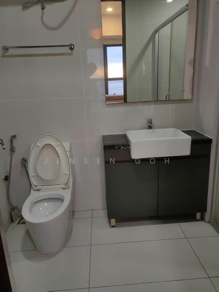 Condominium for Rent at Kings Bay @ Country Garden Danga Bay - Jensen Goh - Bathroom - PropertyGuru.com.my