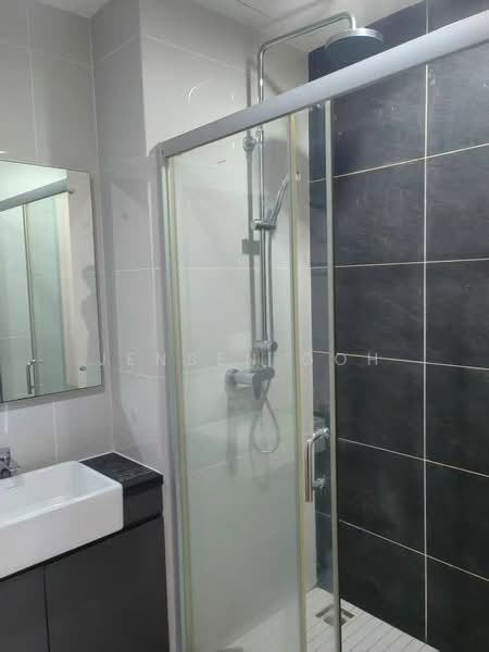 Condominium for Rent at Kings Bay @ Country Garden Danga Bay - Jensen Goh - Bathroom - PropertyGuru.com.my