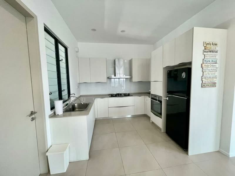 Condominium for Rent at Mira Residence - Quvee Ooi - Kitchen - PropertyGuru.com.my