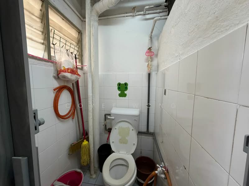 Pangsapuri untuk Dijual di Suria Magna - Coyee Wong - Bathroom - PropertyGuru.com.my