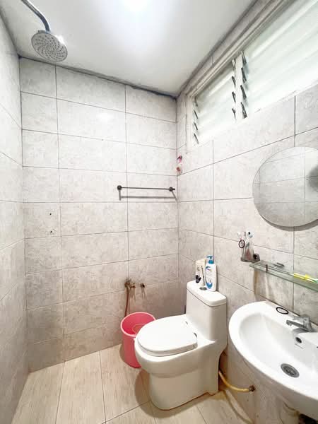 2-storey Terraced House for Sale in Ukay Bistari (Ulu Kelang) - Cik Maya Abdul - Bathroom - PropertyGuru.com.my
