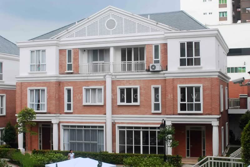 Semi-Detached House for Sale in Taman Segambut (Jalan Kuching) - Siew Fang Chew - Exterior - PropertyGuru.com.my