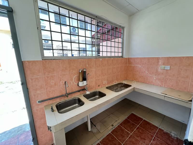Rumah Teres 2 Tingkat untuk Dijual di Kepong (Kuala Lumpur) - Coyee Wong - Kitchen - PropertyGuru.com.my