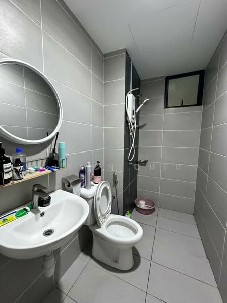 Kondominium untuk Dijual di Mizumi Residences - Alison Chiu - Bathroom - PropertyGuru.com.my