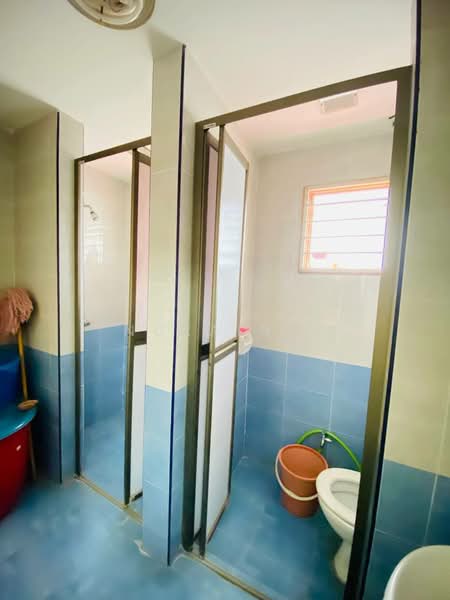 Rumah Teres untuk Dijual di Shah Alam (Selangor) - Nurain . - Bathroom - PropertyGuru.com.my